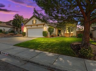 29128 Boulder Crest Way, Menifee, CA 92584