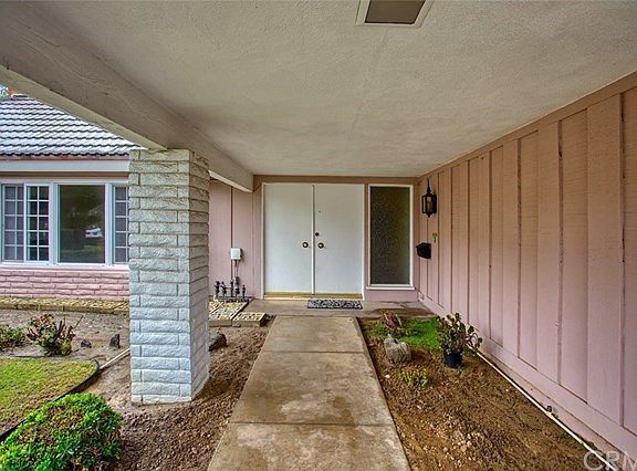 2nd image of 2701 Canary Dr