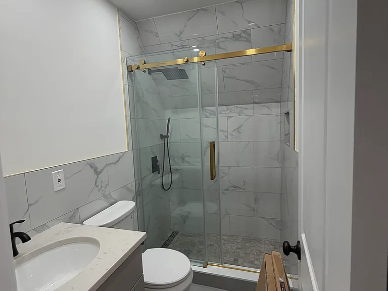 Bath Ave — Photo 8