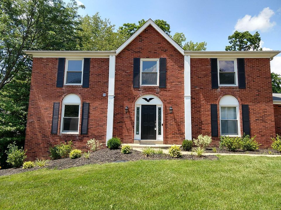 1st image of 555 Flanders Dr