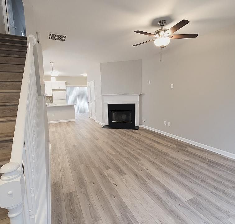 1st image of 3330 Hidden Cove Cir