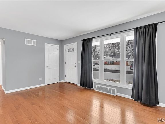 2nd image of 720 Babler Dr