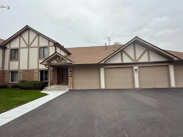 1223 Knottingham Ct APT 2A, Schaumburg, IL 60193