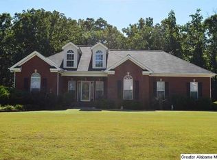 95 Timberview Ln, Anniston, AL 36207