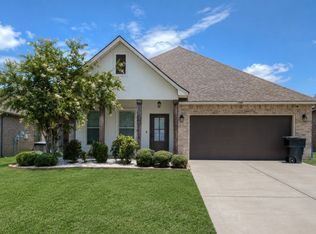 1544 Riverview Ln, Shreveport, LA 71104