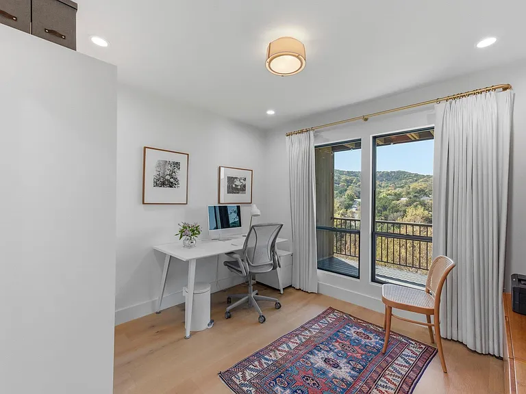 1821 Westlake Dr #105 — Photo 19