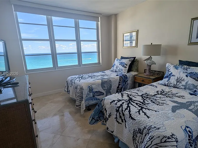 5161 Collins Ave #1217 — Photo 9