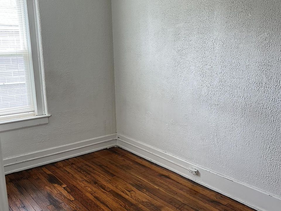 1st image of 244 Grant St #5
