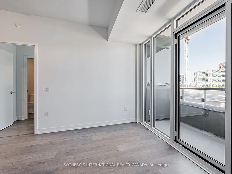 270 Dufferin St #303 — Photo 11
