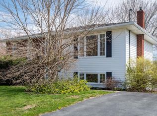 28 Old Birch Rd, Dartmouth, NS B2W6B4