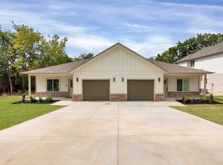 412 N 13th St #414, Sapulpa, OK 74066