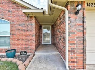 1425 Deer Chase Dr, Norman, OK 73071