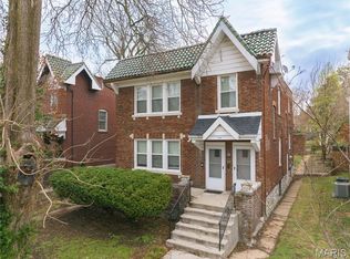 1026 Claytonia Ter, Saint Louis, MO 63117