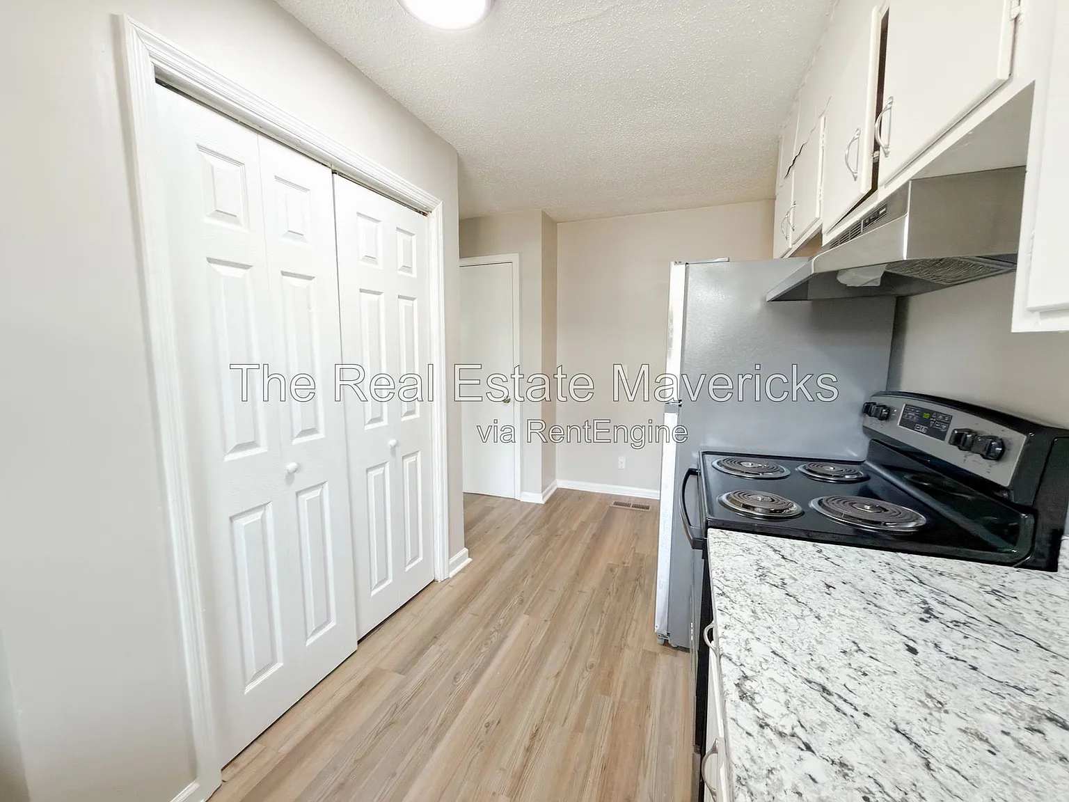 1 bed, 1.0 bath, 750 sqft, $1,000 — Photo 4