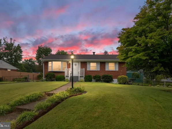 8816 Jandell Rd, Lorton, VA 22079