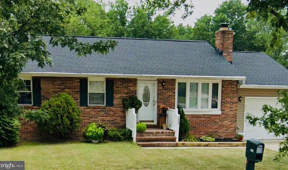 1st image of 1453 Evergreen Rd