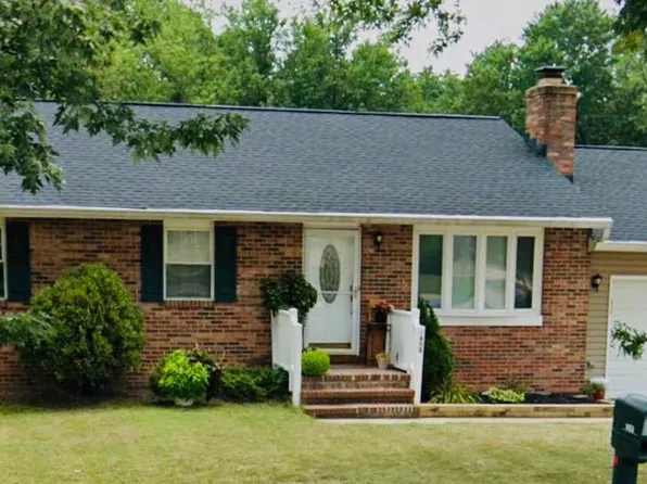1453 Evergreen Rd, Severn, MD 21144