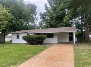 1155 Sherman Ln, Florissant, MO