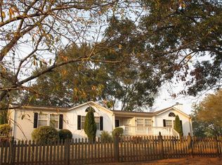 27 Whitney Rd, Jefferson, GA 30549