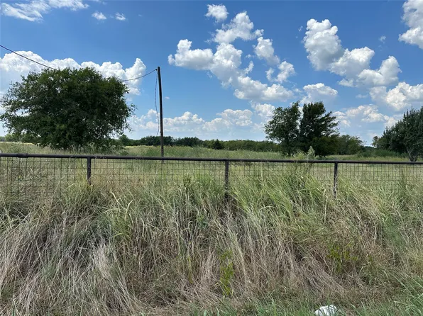 LOT 8 Eastline Rd, Whitewright, TX 75491