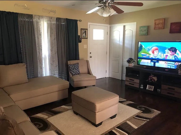 6538 Baldoon Dr — Photo 3
