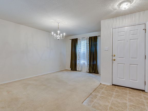 3rd image of 8831 Laguna Fls