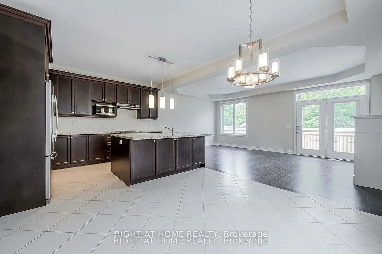 3 bed, $3,800 — Photo 2