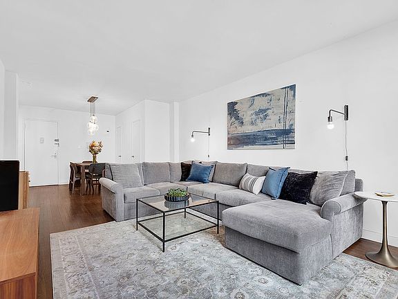 2nd image of 100 W 12th St APT 2D