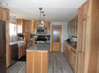 9438 26th Ave SW, Seattle, WA 98106