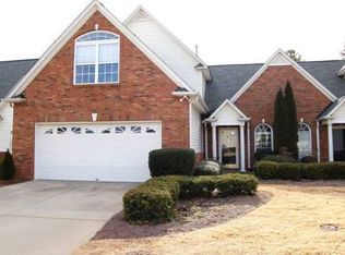 6 Kennebec Ln, Simpsonville, SC 29681