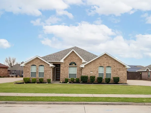 708 Meadow Springs Dr, Glenn Heights, TX 75154