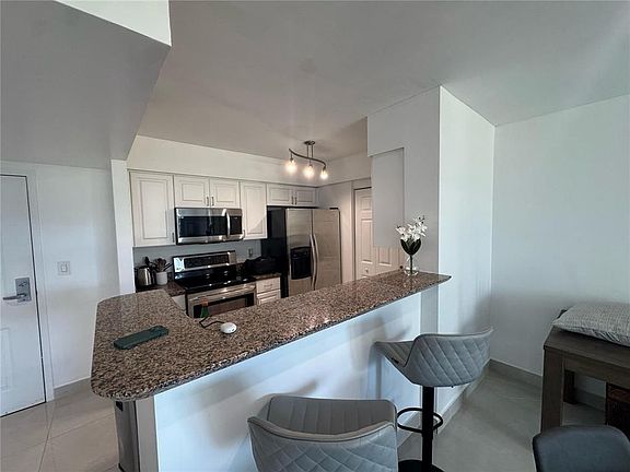 2nd image of 1155 Brickell Bay Dr #F307