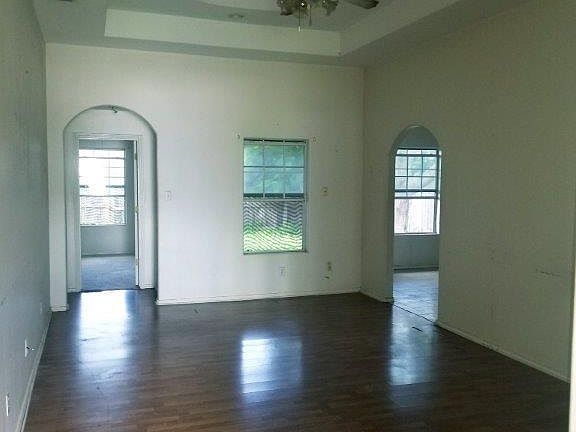 2nd image of 4509 Sandpiper Ave