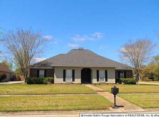 5257 Creek Valley Dr, Zachary, LA 70791