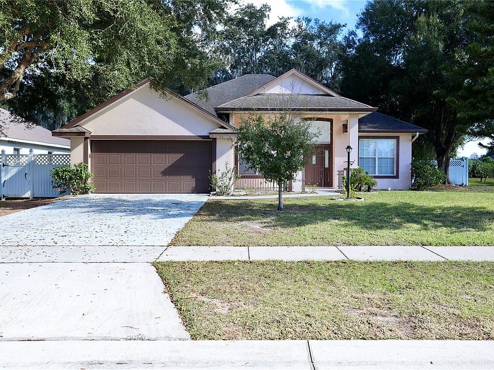 1st image of 1819 Ashton Dr E