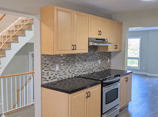 42 Hummingbird Cres, Ottawa, ON K2J3A5