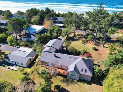 2225 NW Oceanview Dr, Newport, OR, 97365