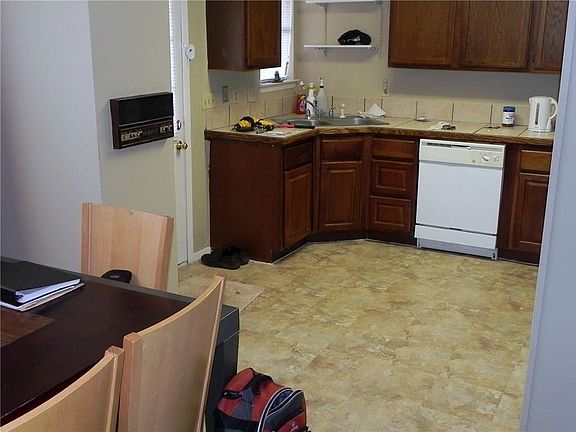 2nd image of 7135 Fair Oaks Ave APT 18