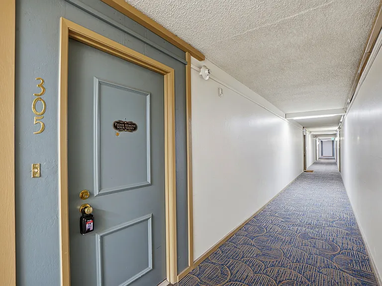 490 N Civic Dr #305 — Photo 1