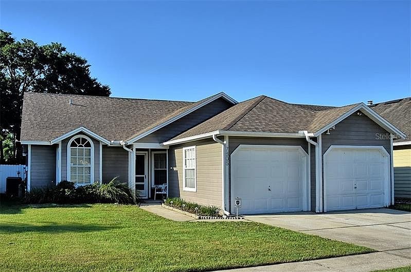 1st image of 7805 Fox Knoll Pl