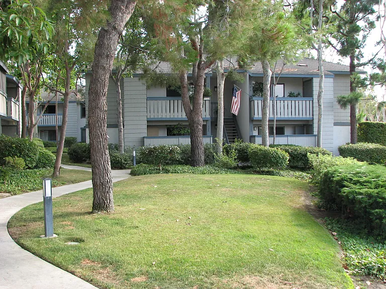 25611 Quail Run #127 — Photo 4