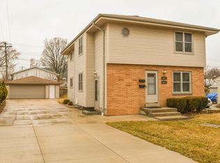 3455 S 84th St, Milwaukee, WI 53227