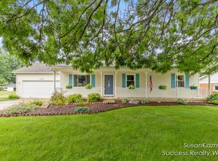 7187 Martin Ave SE, Grand Rapids, MI 49548