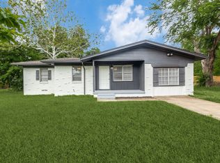 676 Pine St, Lewisville, TX 75057