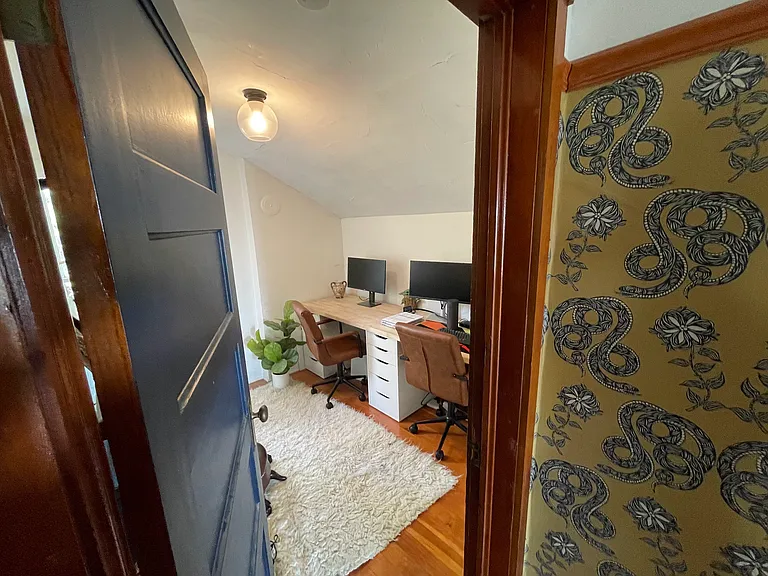 84 W Apricot Ave — Photo 15