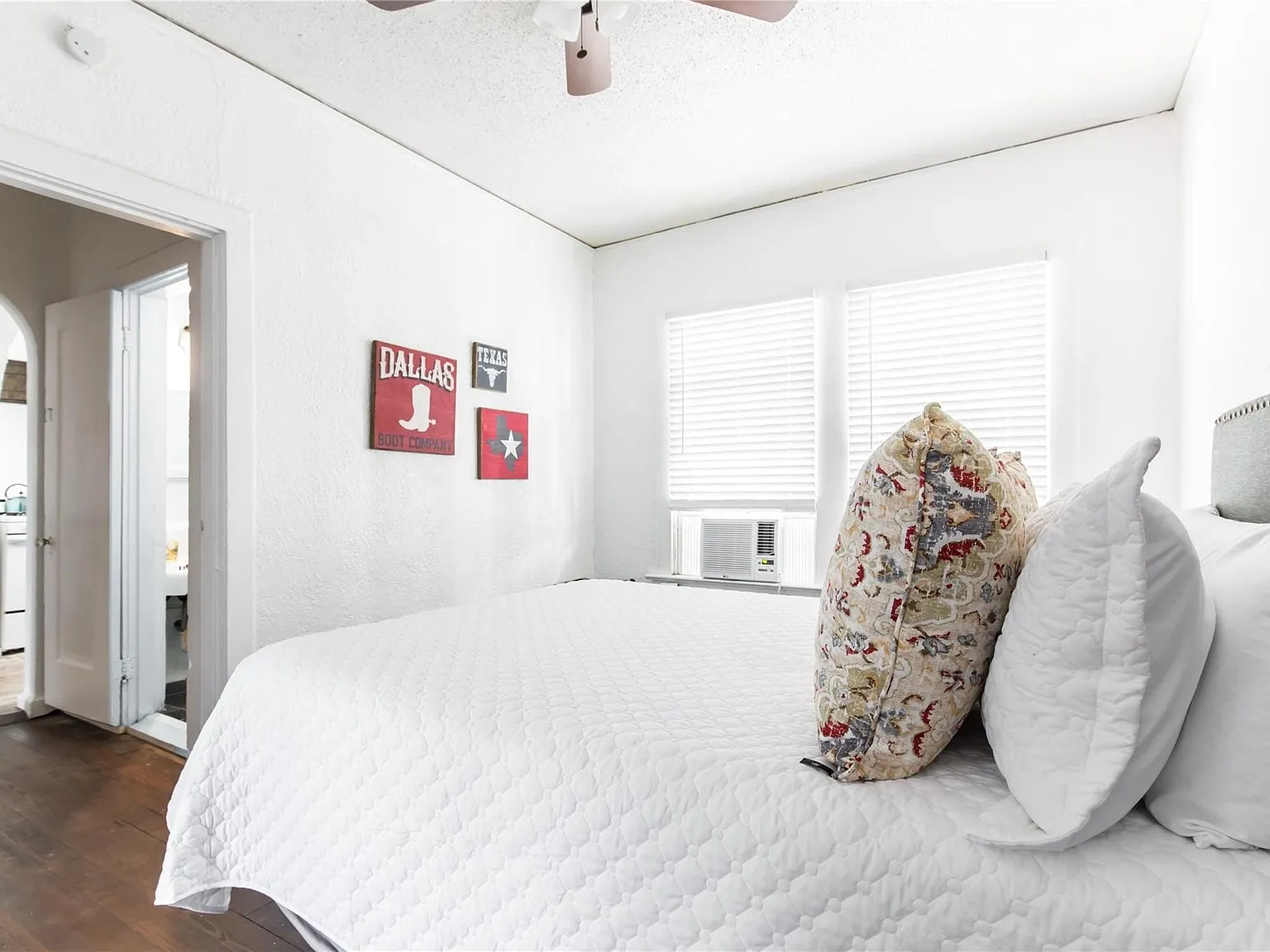 1 bed, 1.0 bath, 500 sqft, $1,425 — Photo 3