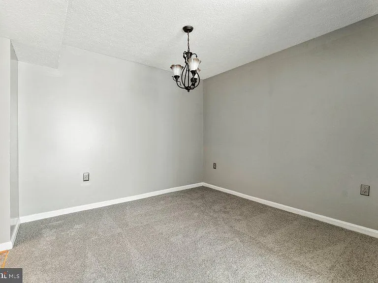10477 Campus Way S — Photo 16