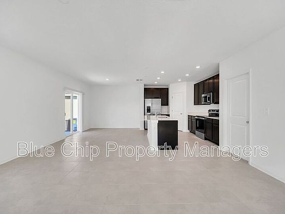 4th image of 2209 Aquifer Ln