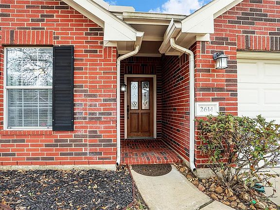 2nd image of 2614 Royal Thistle Dr