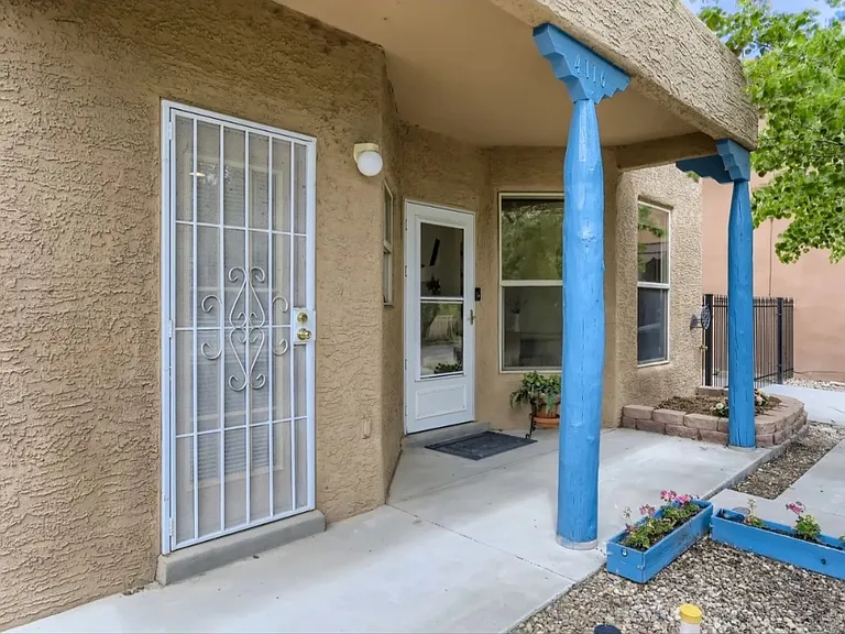 4116 Chaparron Pl — Photo 2